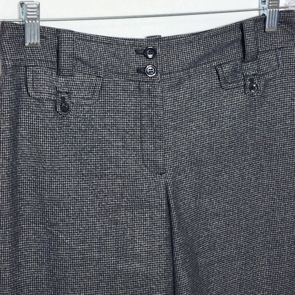 Ann Taylor Black and Gray Herringbone Trouser Pants, Size 2 - Picture 2 of 8